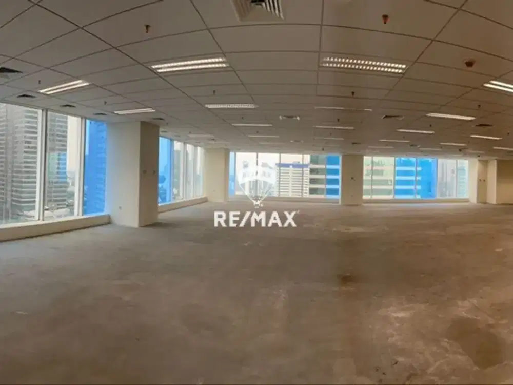 DISEWAKAN RUANG KANTOR DI GEDUNG CENTENNIAL TOWER LANTAI 20 UNIT E JAKARTA SELATAN