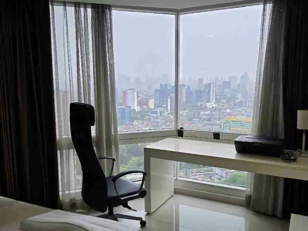 Harga Turun apartemen  Taman Anggrek, 3 Bedroom, Tanjung Duren, Jakarta Barat