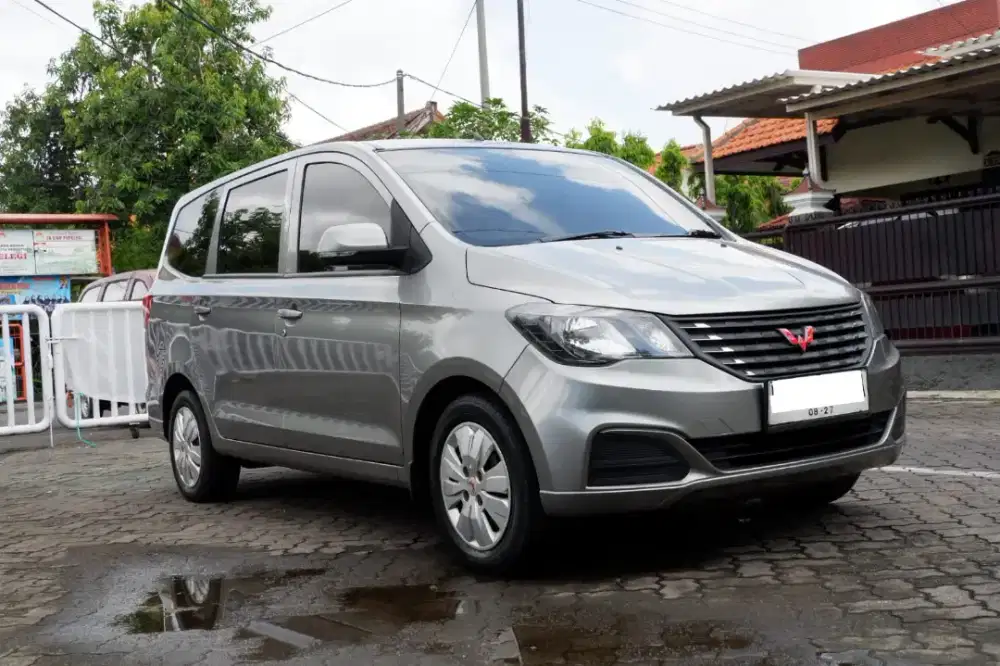 DP 10 JT Wuling Confero DB 2022