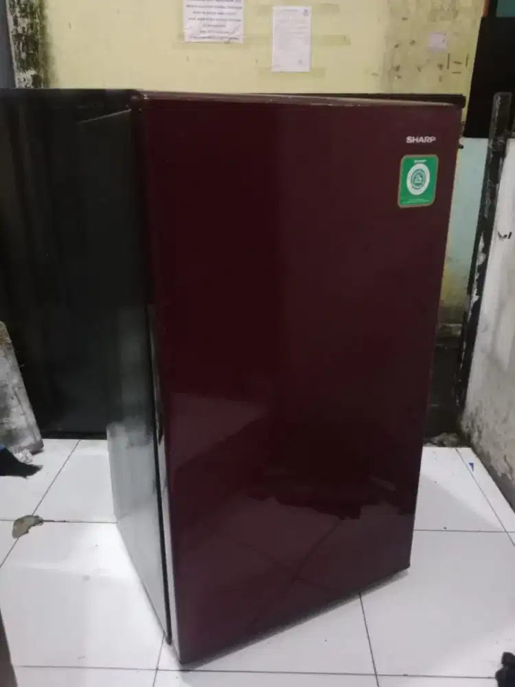 Dijual kulkas sharp 1 pintu 133 liter