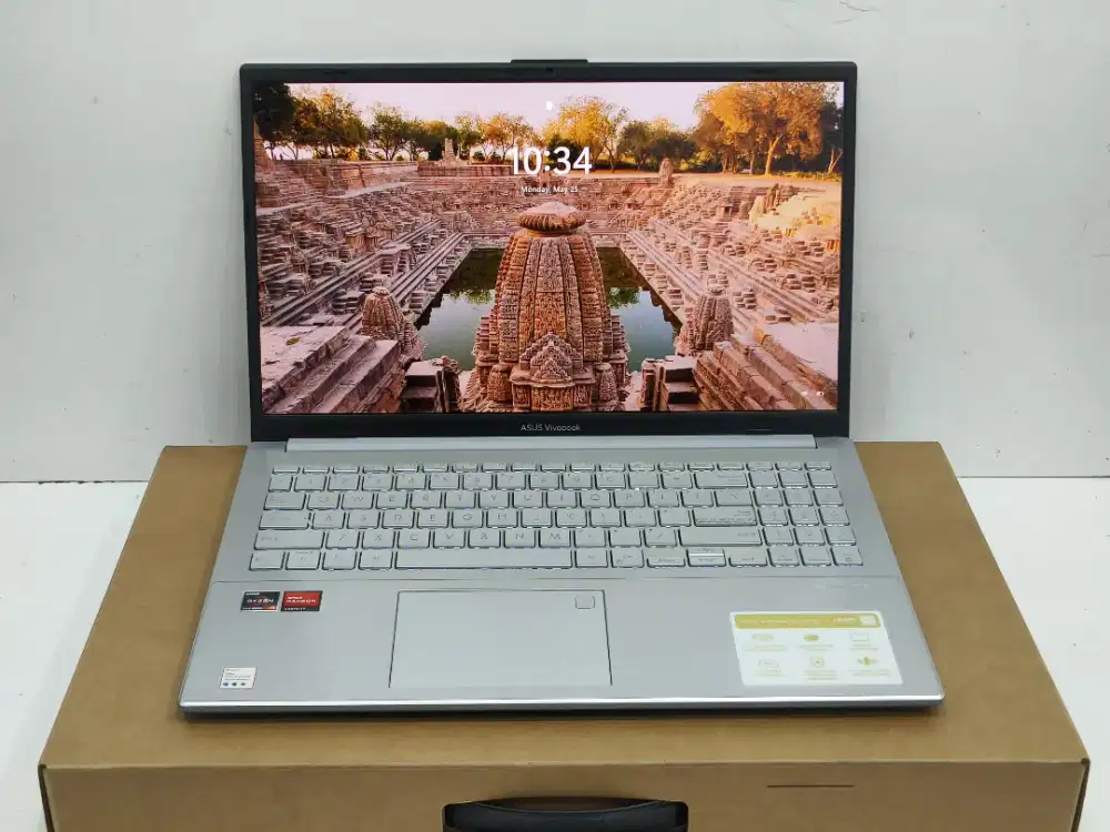 ASUS VivoBook Go E1504FA-OLED