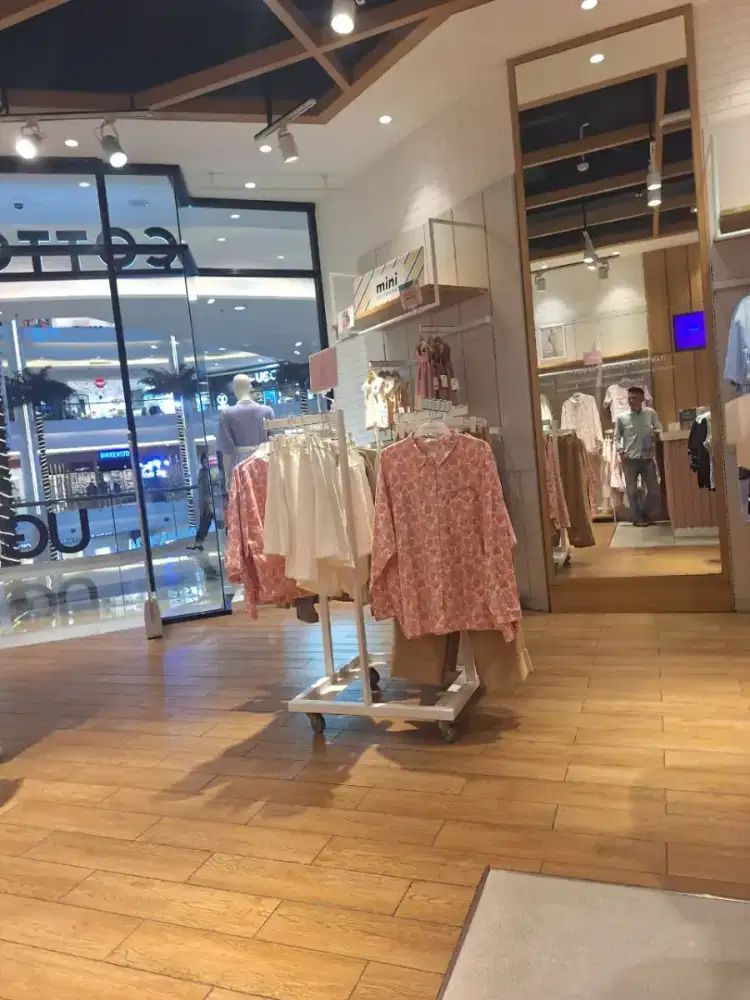 Staf finance pajak