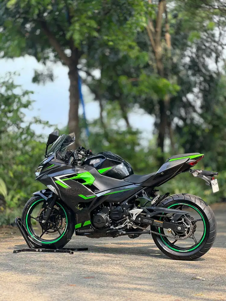 KAWASAKI NEW NINJA 250 FI SE MDP KEYLESS HITAM 2019 PAJAK ON SUPERB
