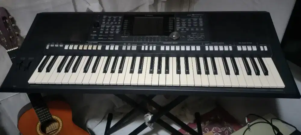 Yamaha psr s950