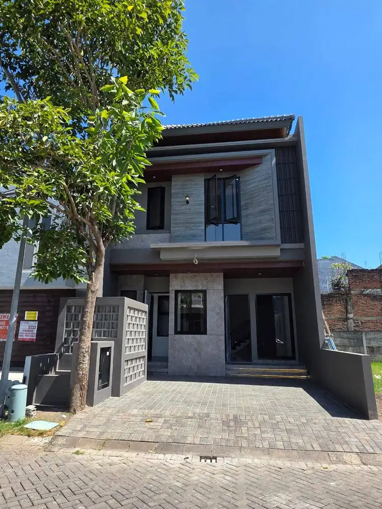 Dijual Rumah baru gress specs high grade mewah di area Graha Family
