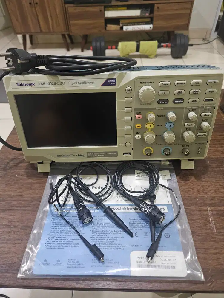 Tektronix TBS1052B-EDU, Digital Oscilloscope / Osiloskop, 2 Channel