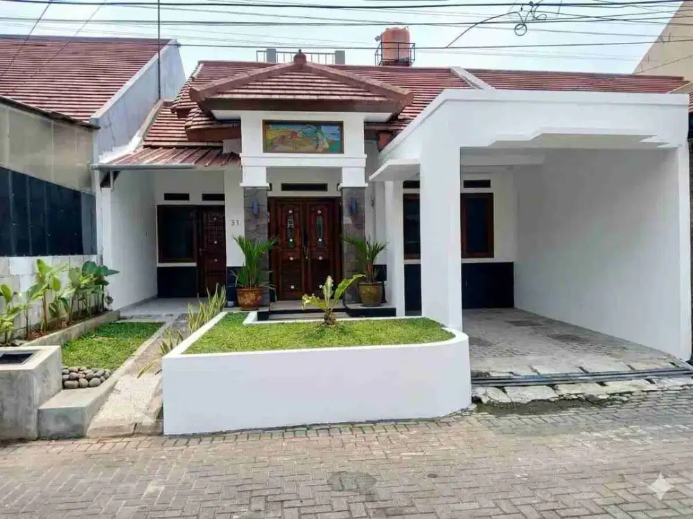 Rumah bagus LT 120 m2 baru renovasi di pinus regency bandung