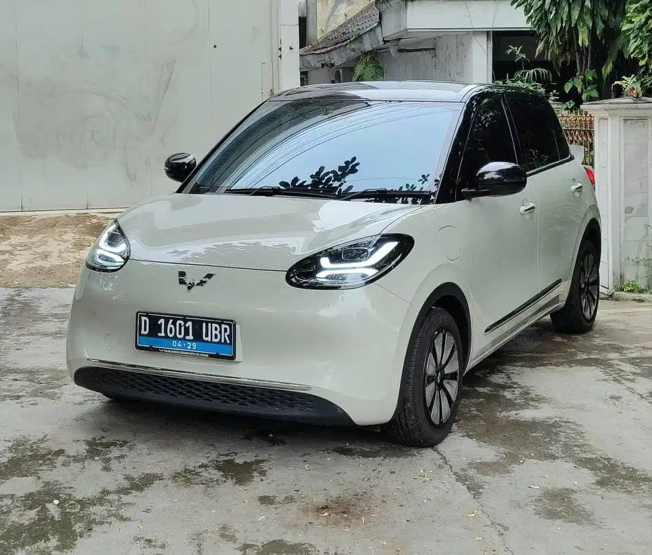 Wuling BINGUO EV 410 AT 2024 Two Tone LowKM 11rb RECORD WULING BANDUNG