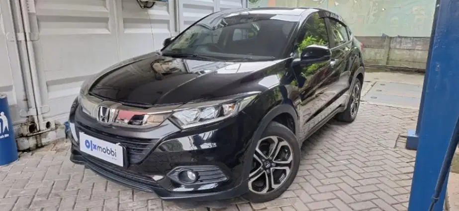 DP MURAH - Honda HR-V 1.5 E Bensin-AT 2021 Hitam