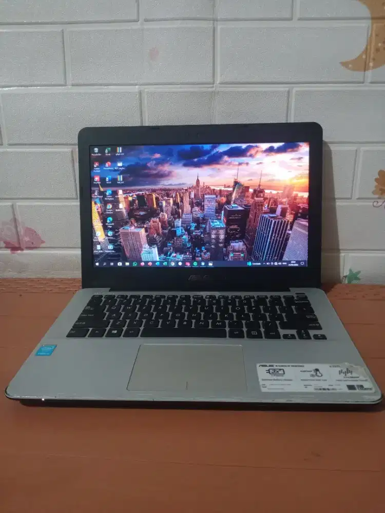 Laptop Murah Asus X302l core i3 ram 12 ssd 256