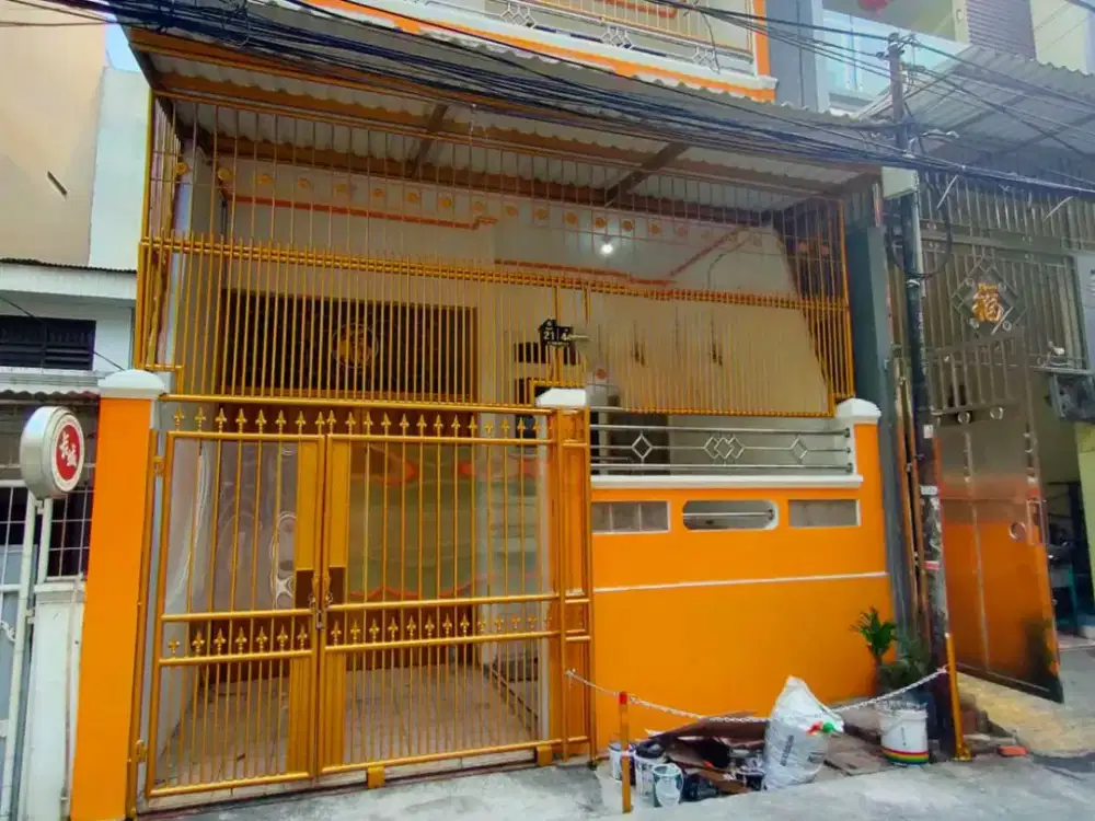 [SEWA] Rumah Teluk Gong 6x15 2.5Lantai 3500Watt Jakarta Utara Baru Di Renovasi