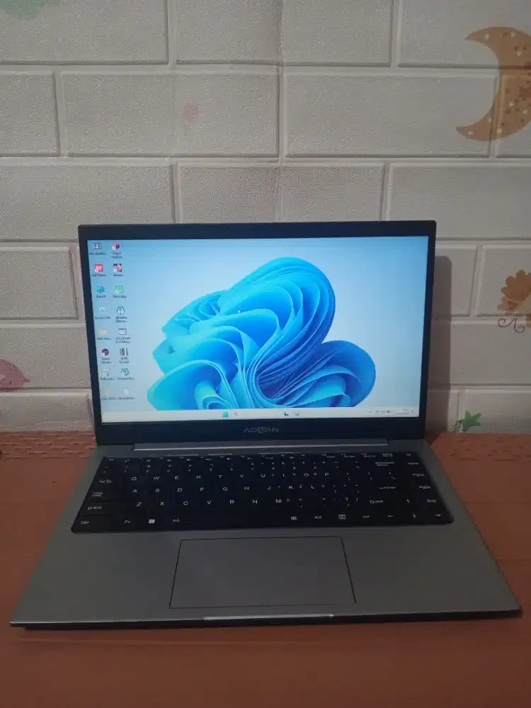 Laptop murah Advan soulmate celeron n4020 ram 4/128gb