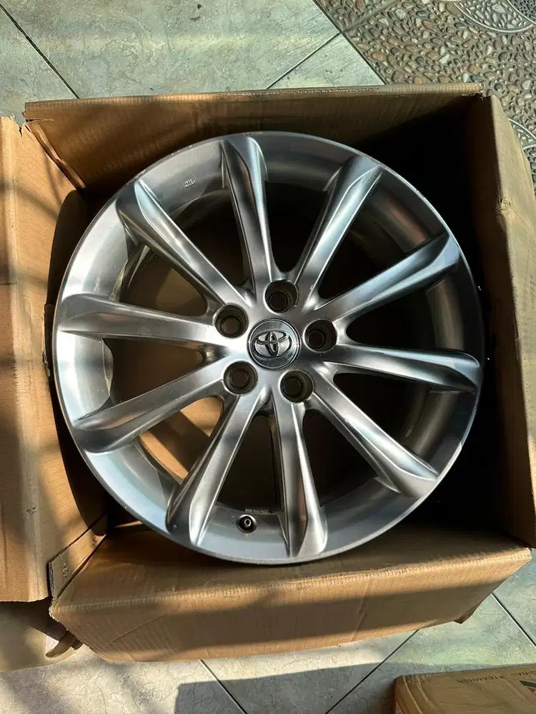 Velg PCD 5x114 Ring 18 Ring18 R18 R 18 Original Toyota Mark X Markx