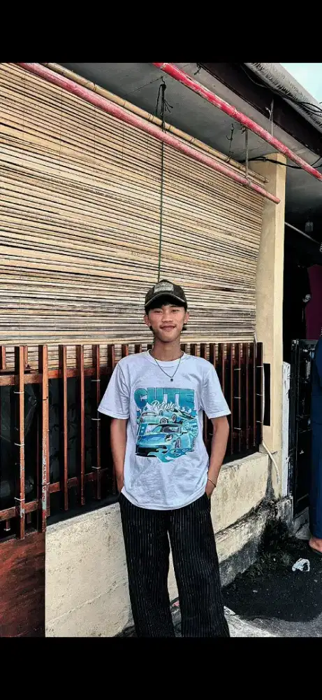 BUTUH LOKER APA SAJA