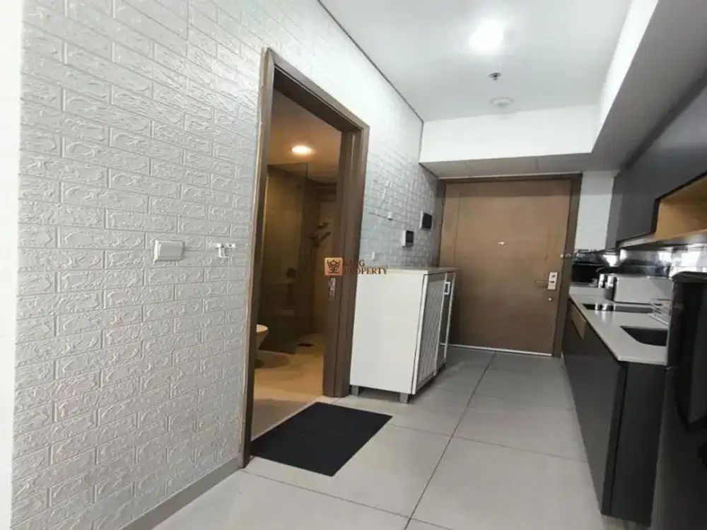 Studio Taman Anggrek Residences Contemporary Minimalist Design, City View Jakarta Barat