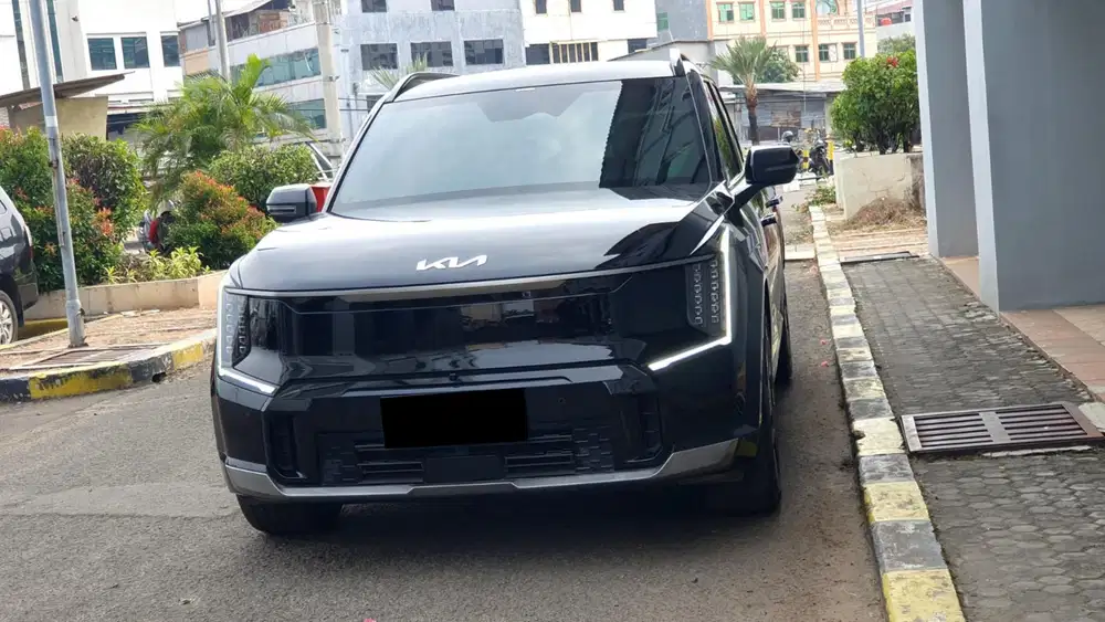 Km 31rb kia ev9 ev 9 gt line awd 2023 pakai 2024 hitam pajak panjang