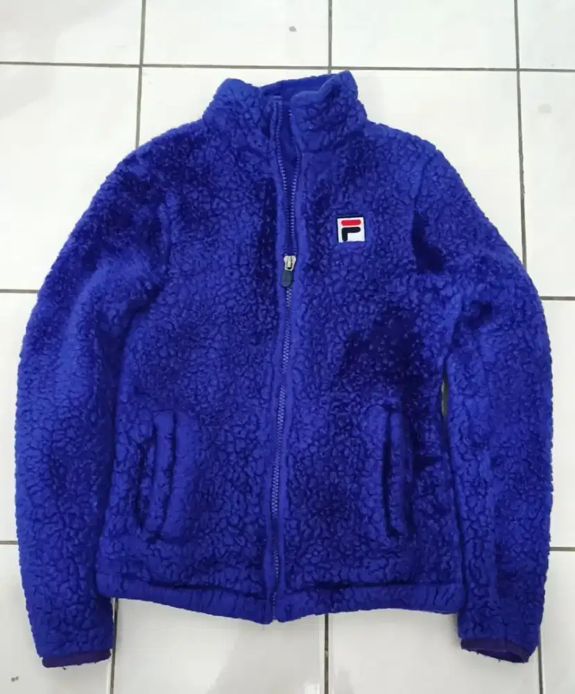 Jaket biru anak