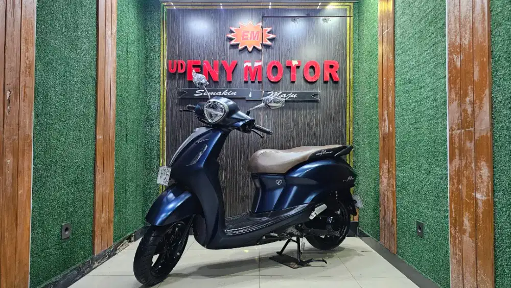 ENY MOTOR - YAMAHA GRAND FILANO LUX 2023 - BLUE MATTE