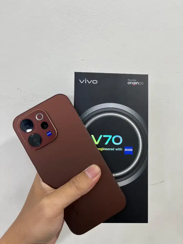 Vivo V70 12/256 GB Mulus Baru sebulan