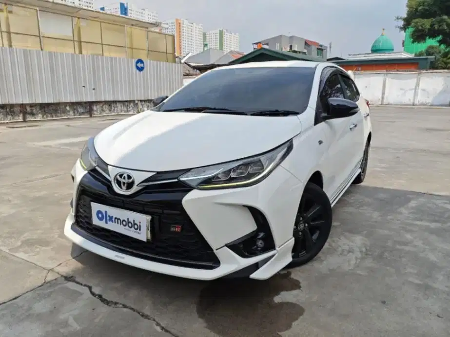 DP MURAH - Toyota Yaris 1.5 S GR Sport Bensin-AT 2023 Putih