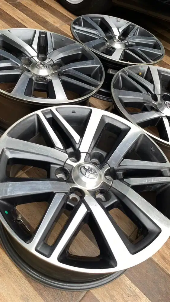 Velg Ori Fortuner R18 Hilux Vrz Pajero Hiace 6x139