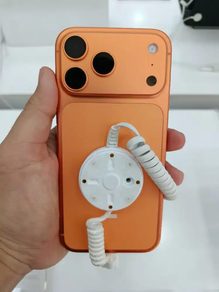 Promo Triple Zero iPhone 17 Pro Max 256 GB Cicilan Tanpa DP Bunga 0%