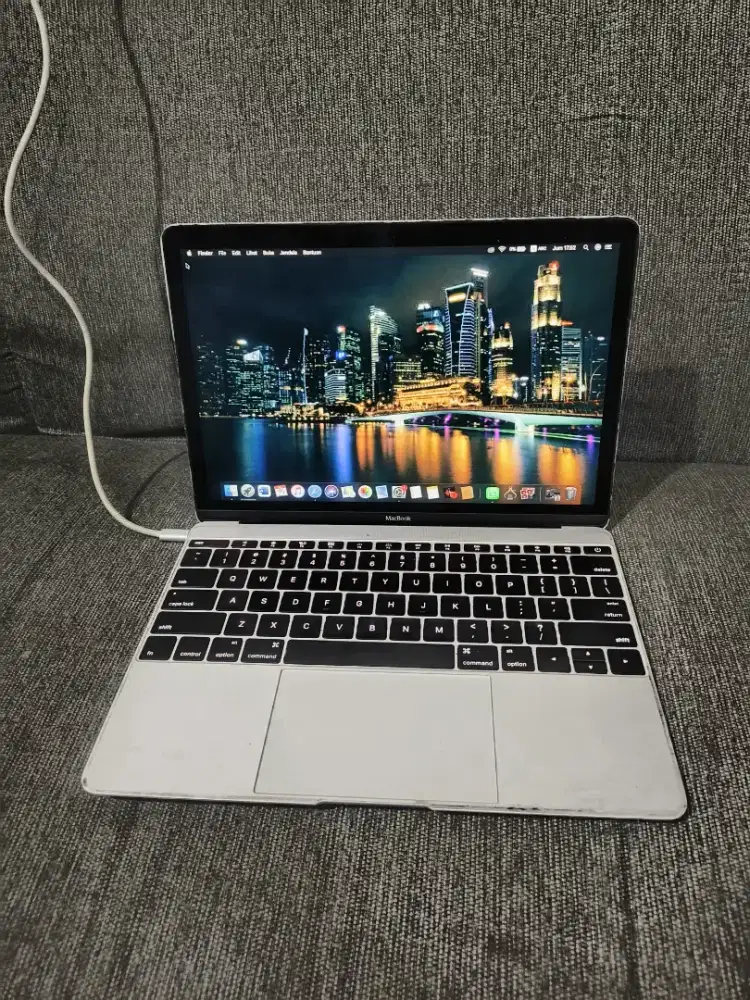 Ready MacBook Retina 12in early 2015 core M ram 8 ssd 256