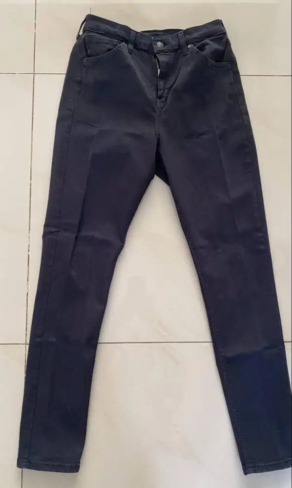 CELANA JEANS WANITA - TOPSHOP ORIGINAL – SIZE M – PRELOVED