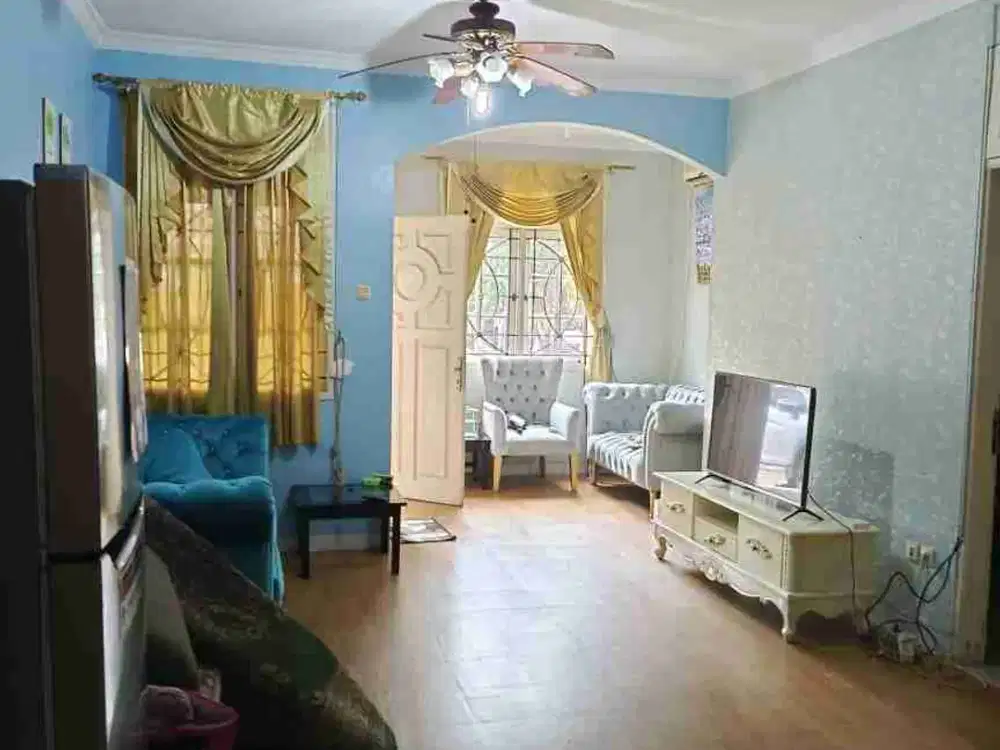 SEWA RUMAH MEWAH MARCOPOLO LEGENDA WISATA