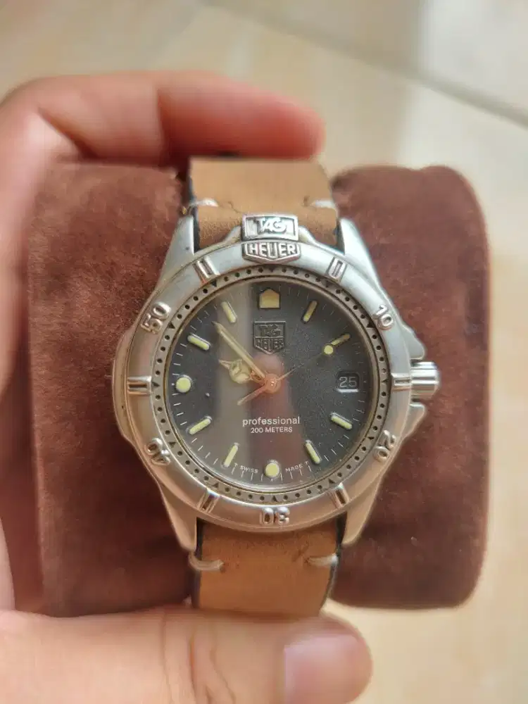 Tag heuer ladies professional 200m jam cewek wanita