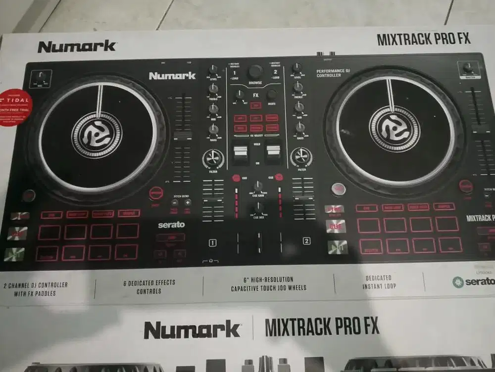 Alat DJ Numark mixtrqck pro fx
