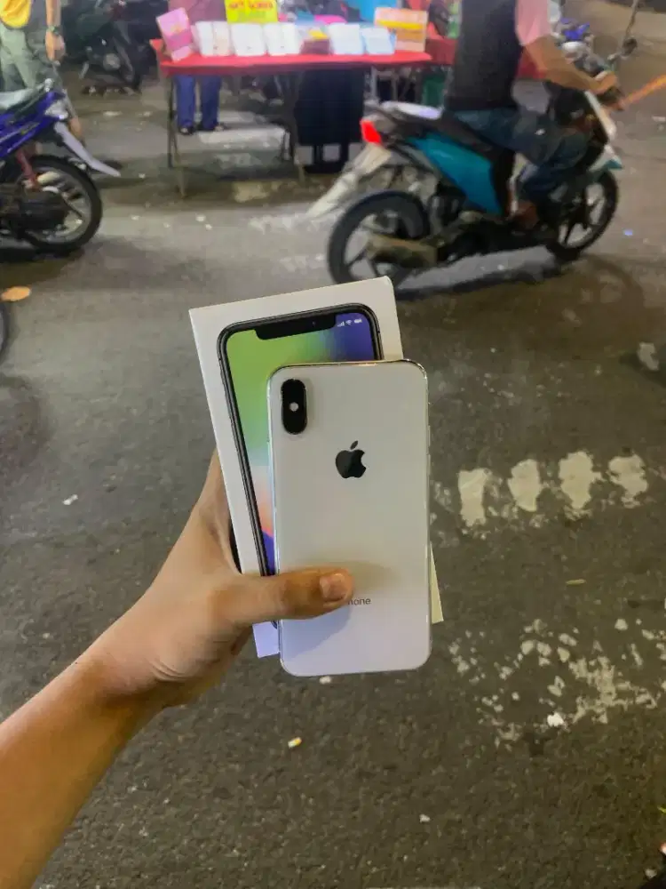 iPhone X 256 ibox