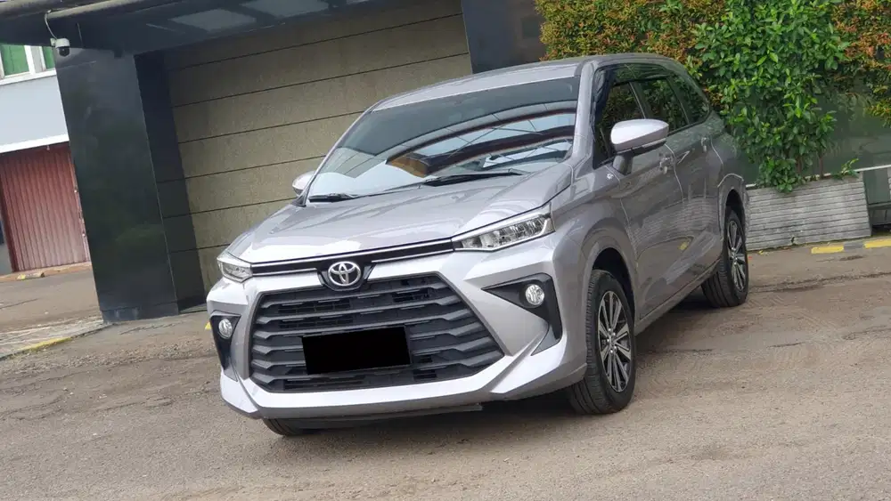 Km24rb toyota avanza g cvt matic 2024 silver pajak panjang