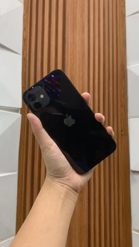 Second iphone 12,blck 128gb,ex ibox