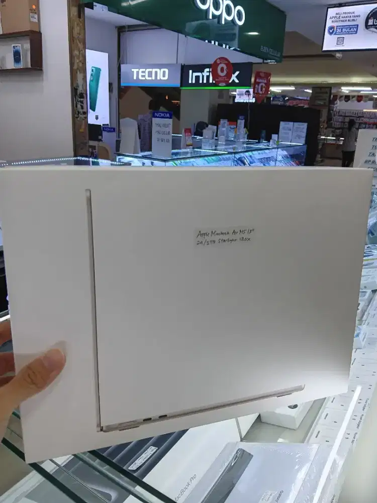 Kredit-TT macbook Air M5 14inc 16/1TB Proses Singkat dan Cepat.