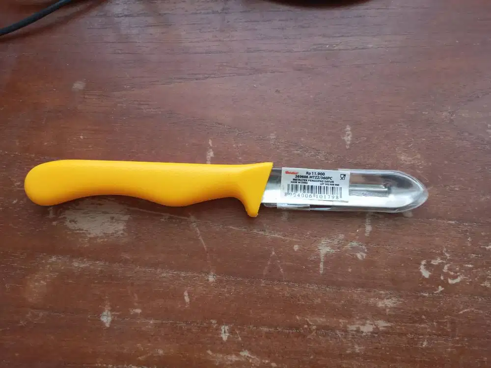 Metaltex Pisau Dapur Alat Kupas Sayur / Peeler Knife (Harga Nego)