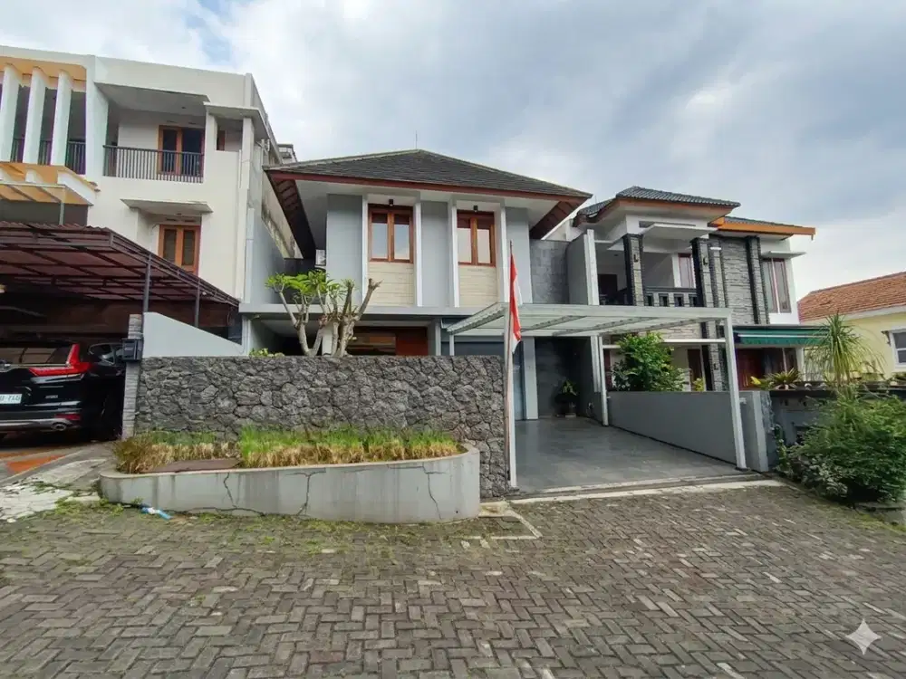 Hunian Mewah Siap Huni, Modern Minimalis Furnished di Komplek Alamanda Tubagus Ismail