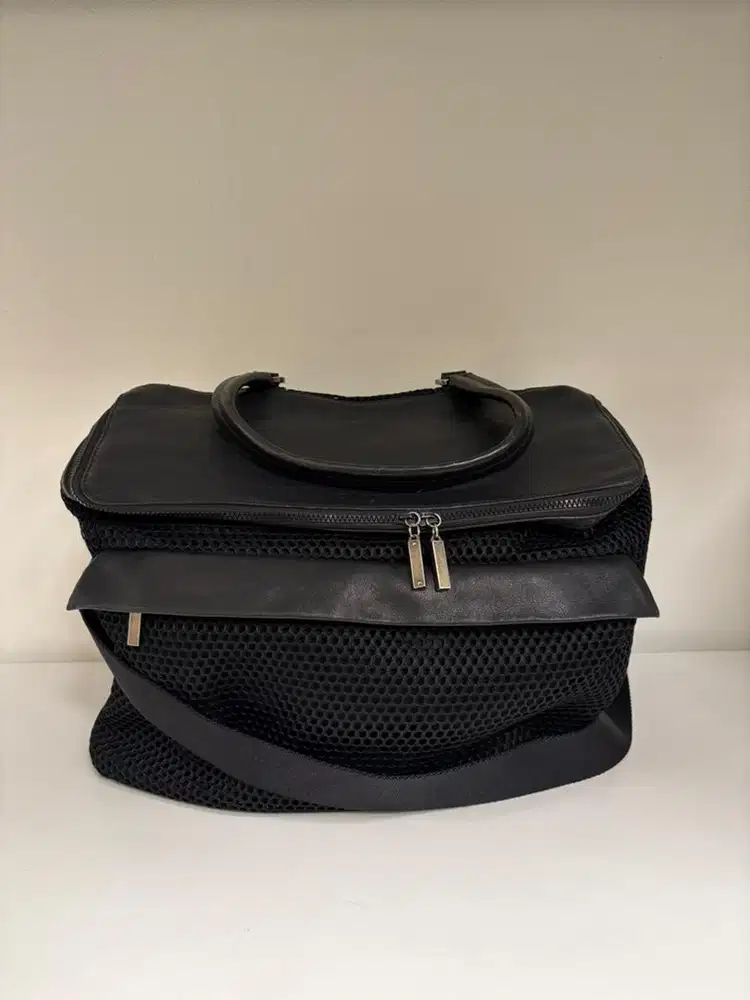 Preloved tas kulit asli kombinasi kain dan jaring.
