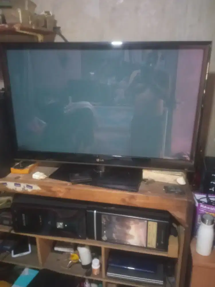 Tv LG Plasma type 42pj250r mulus