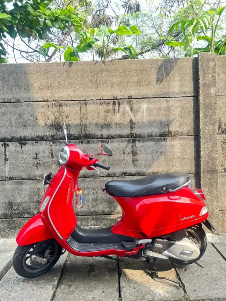 Vespa lx 125 iget