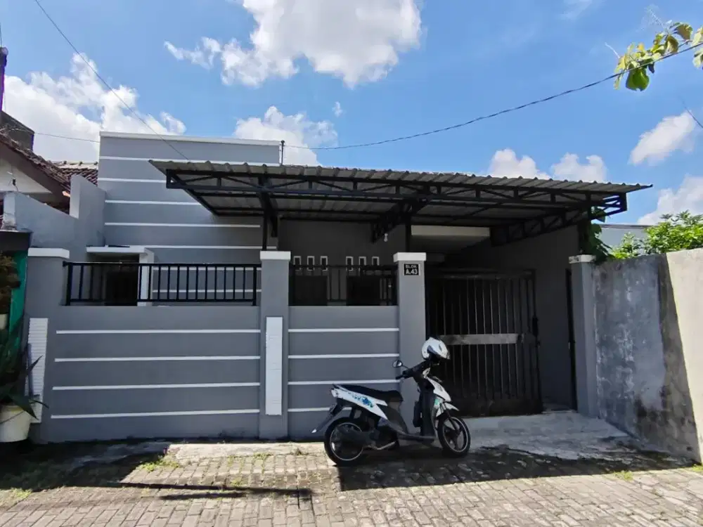 JUAL RUMAH MURAH DI GENTAN RAYA DEKAT ALFAMIDI SUPER MANGESTI RAYA PURBAYAN DEKAT KOTA SOLO