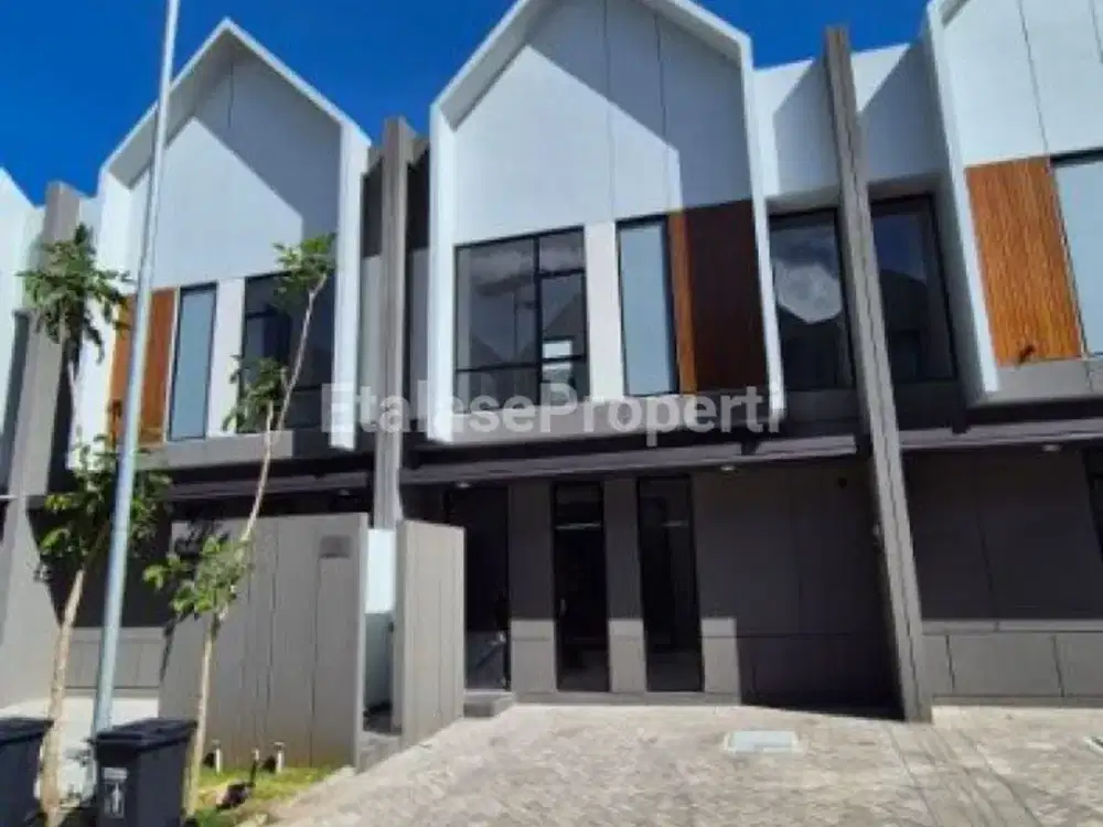Disewakan rumah baru grand eastern sukolilo dekat its