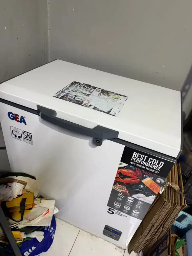 Dijual freezer murah