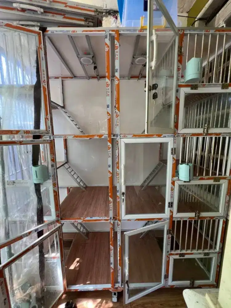 Dijual Kandang 3 tingkat 6 pintu