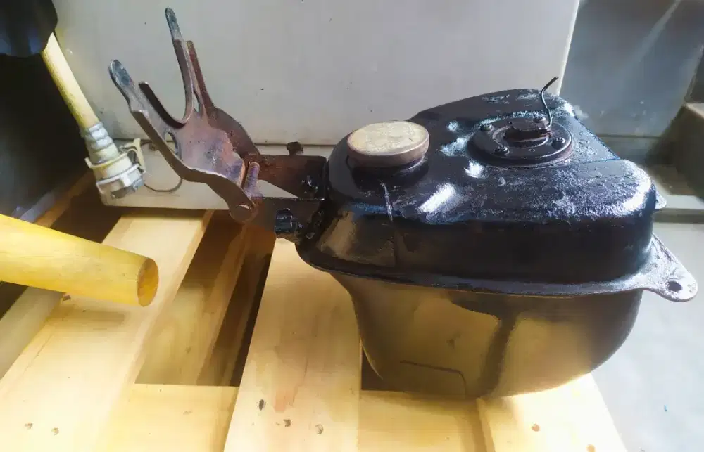 Jual tangki/tank bensin suzuki smash old murner aja
