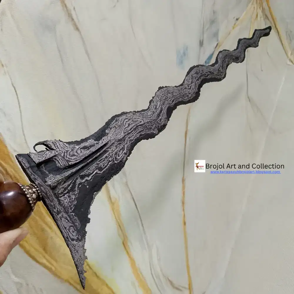 Keris sepuh Sangkelat Pamor Pedaringan Kebak Singosarian