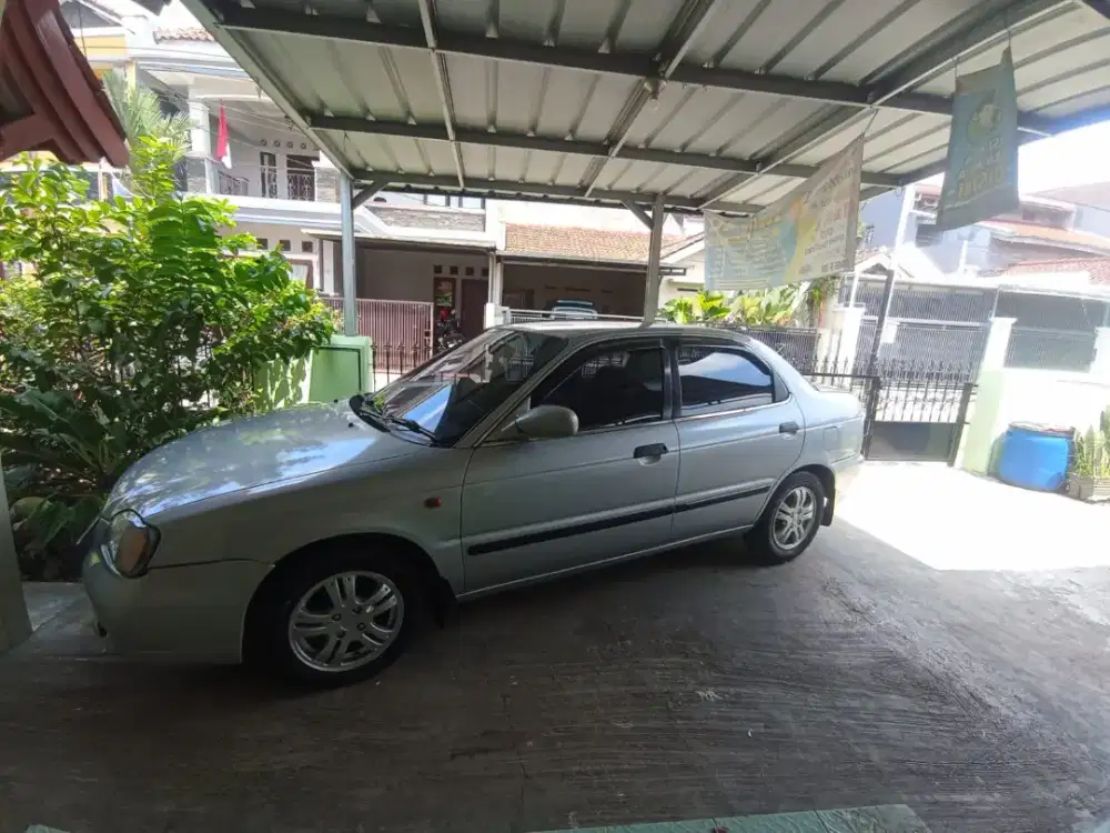 Suzuki Baleno DX 2001