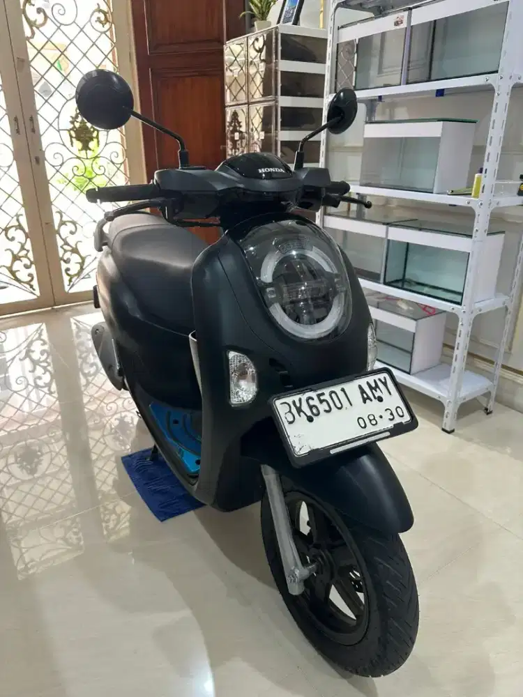 Honda scoopy prestige 2025 like new