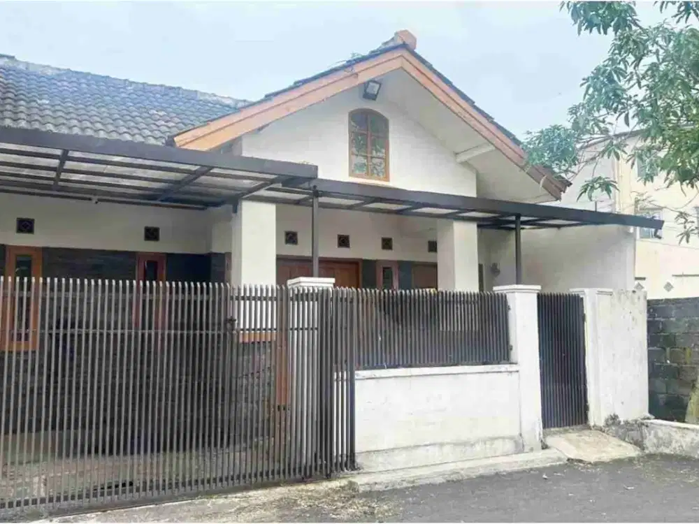 Dijual Rumah Siap Huni di Taman Cibaduyut Indah