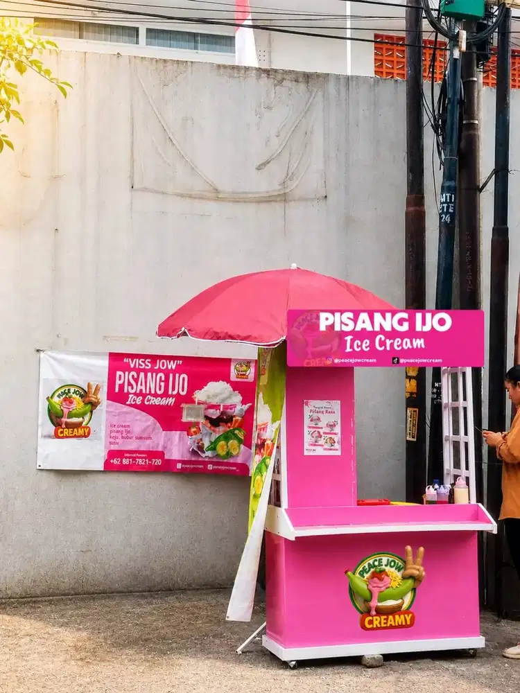 LOWONGAN PEKERJAAN UNTUK LAKI-LAKI JAGA BOOTH/STAND MAKANAN/MINUMAN